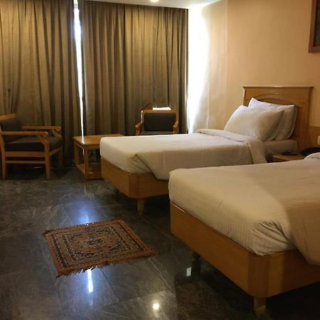 ASR Guesthouse Tirupati Eksteriør billede